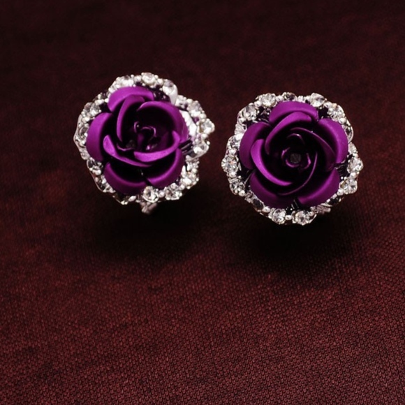 SOLD OUT - Picture 1 of 5